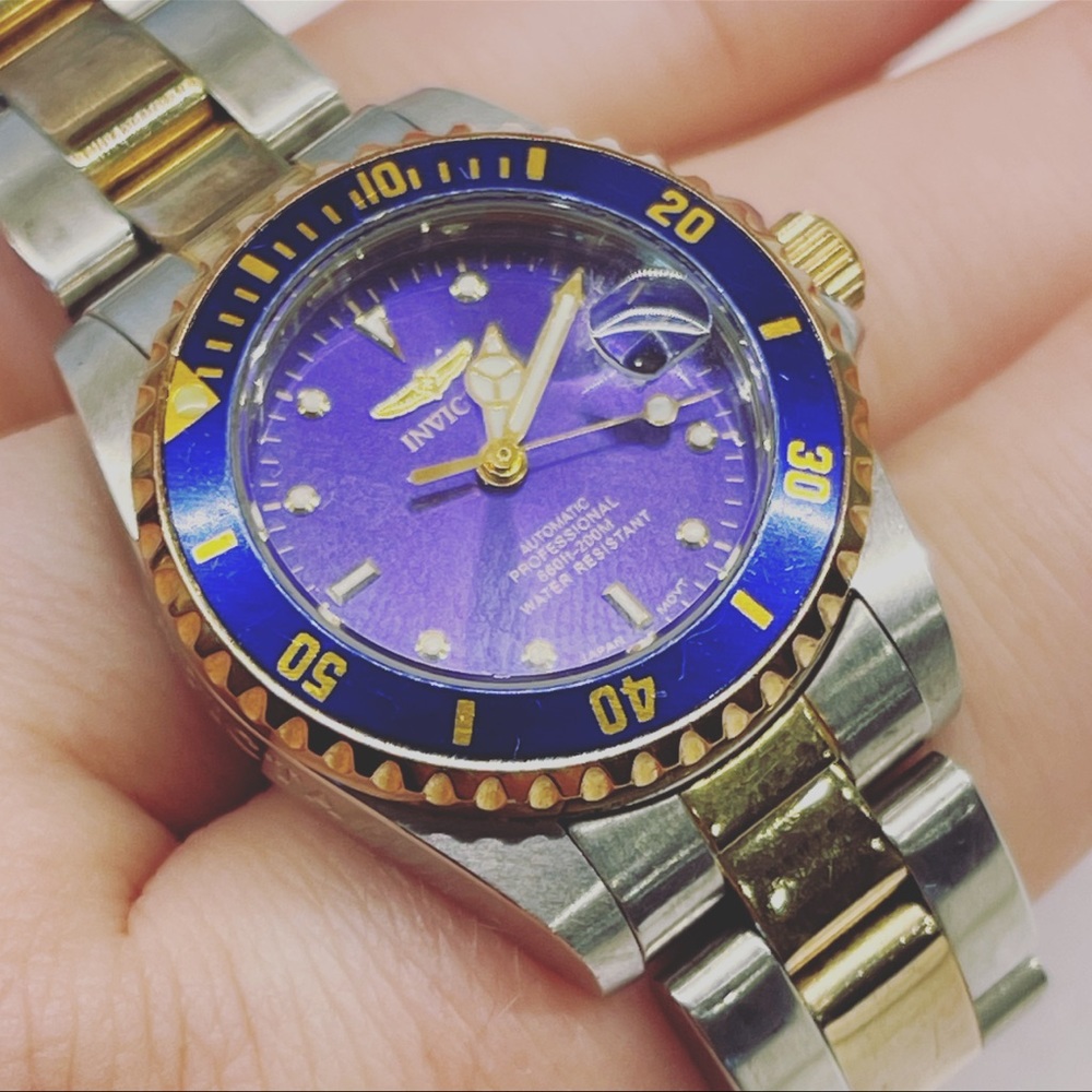 Invicta Ladies Pro Diver Chronograph Watch - Picture 3 of 12